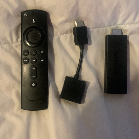 I bought this before TVs came without built-in Bluetooth - Picture 2 of 8